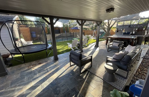 Euless House | La Estancia - Your Home away from Home!