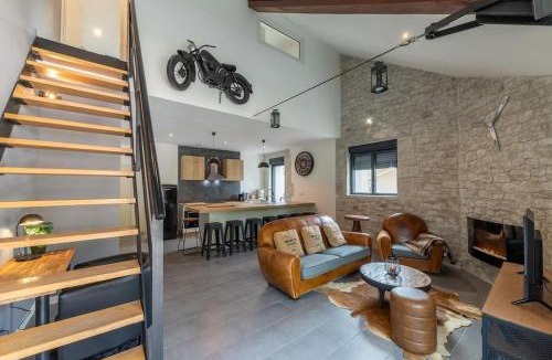 Rives Apartment | La Fabrique, Loft 100 m2