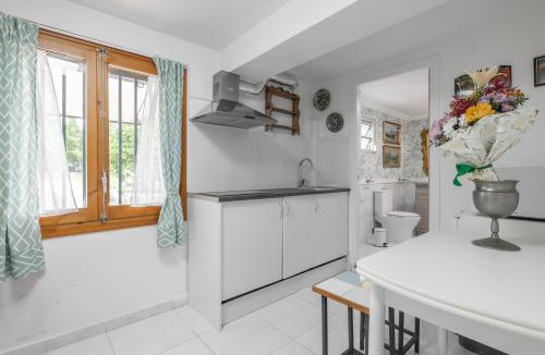 Riudecanyes Apartment | La Fabriqueta Studio