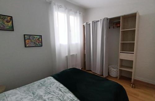 Caucalieres Apartment | LA FALAISE - Quiet T3 apartment with private parking