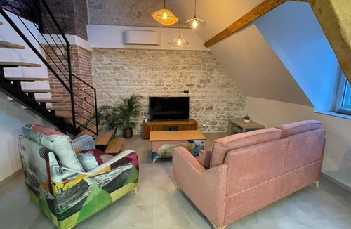 Paroisse Saint-Augustin-de-Chaux Apartment | La faran'dole. Comfortable duplex