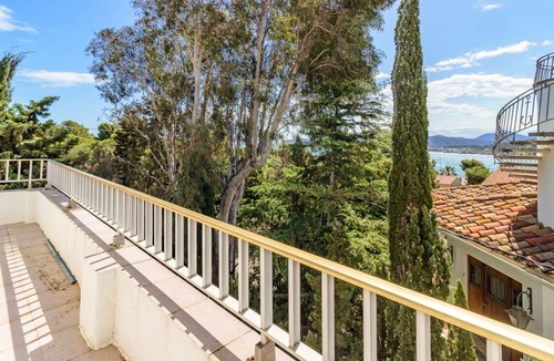 Llanca Apartment | La Farella 55 - Apartment close to the sea