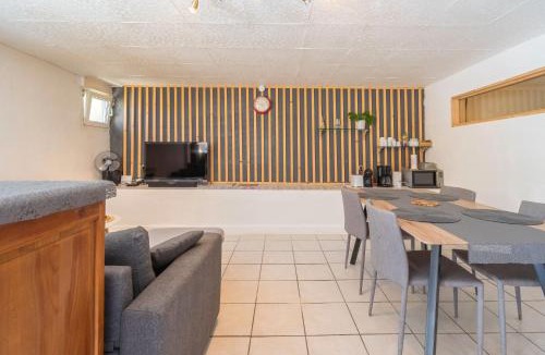 Saint-Genis-de-Saintonge Apartment | La Fattoria