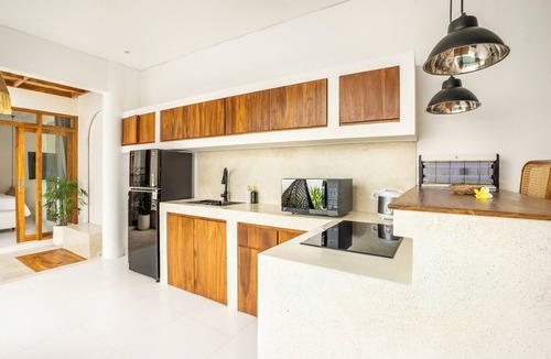 Padangsambian Klod Villa | La Feliz Villa Seminyak