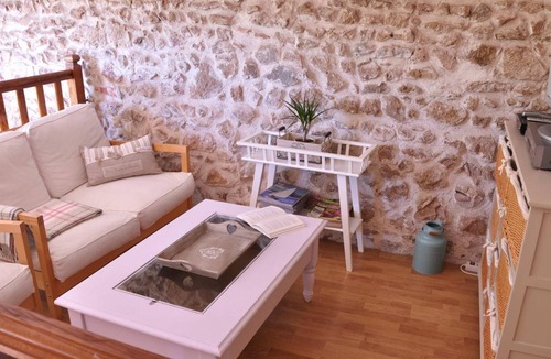 Ambierle House | La ferme aux Abeilles