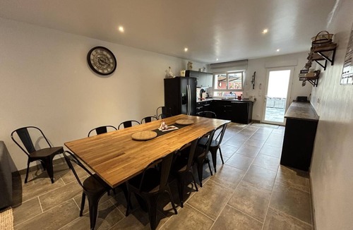 Moivre a la Coole House | La Ferme Aux Deux Chevaux 3