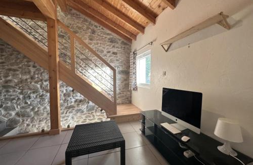 Neydens House | La Ferme aux Diligences