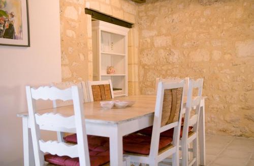 Saint-Germain-Du-Puch House | La Ferme - Château Le Noble