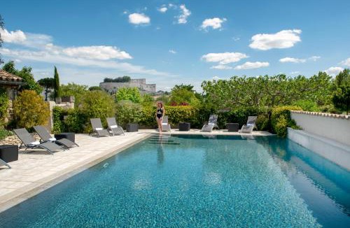 Grignan Hotel | La Ferme Chapouton - Teritoria