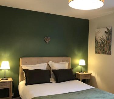 Saint-Maur Bed & Breakfast | LA FERME D'AIGUROLLES