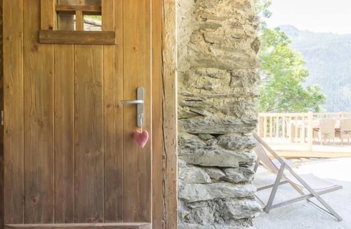 Montvalezan House | LA Ferme D'aurelie - Leonie