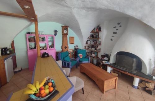 Poligny House | La Ferme d'Emile