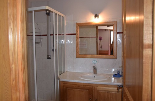 Fraissinet-de-Fourques House | La Ferme de l'Hom