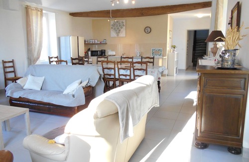 Rilly-sur-Vienne House | La ferme de deux Ifs