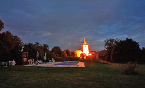 Vanzay House | La Ferme de l'Eglise