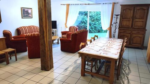 Douzy House | La ferme de la fontaine