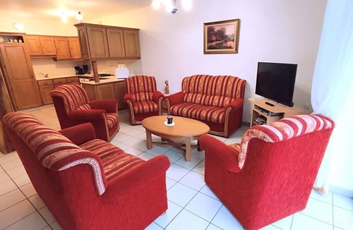 Douzy House | LA FERME DE LA FONTAINE