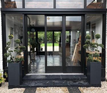 Bouvines Bed & Breakfast | La Ferme de la Place