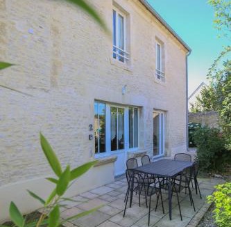 Longues-sur-Mer House | LA FERME DE LONGUES maisons spécialisées pour les familles avec jeunes enfants