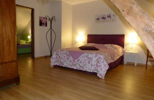 La Ferte-Saint-Cyr Bed & Breakfast | La Ferme de Marpalu
