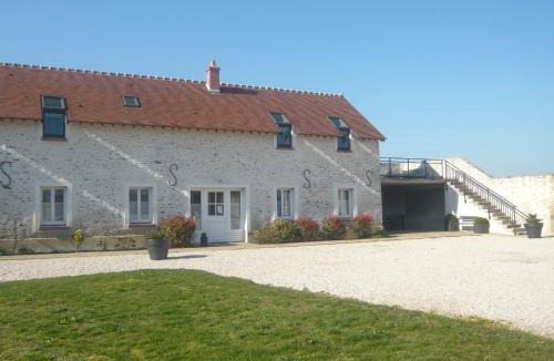 Prunay-en-Yvelines House | La Ferme de Presles