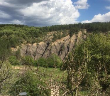 Vaumeilh Bed & Breakfast | La Ferme de Valauris