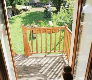 Ormoy-la-Riviere Apartment | La Ferme des Acacias