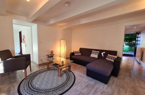 Amancy House | La Ferme des lutins