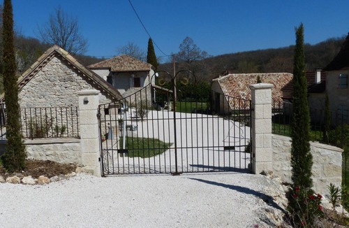Montagudet House | La Ferme des Paons by Interhome