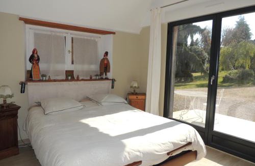 Eraines Bed & Breakfast | La Ferme du Bourg