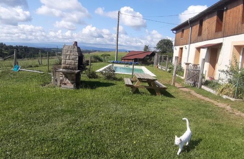 Vendranges Bed & Breakfast | La ferme du Bouton d'Or