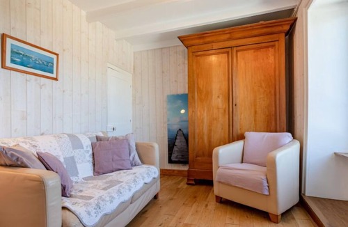 Reville House | La Ferme du Manoir by Interhome