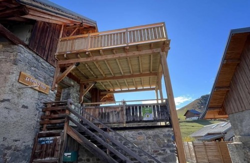 Albiez-le-Vieux House | LA Ferme DU Soleil - Combles