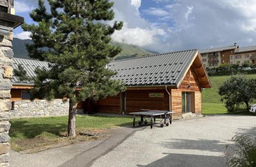 Albiez-le-Vieux Ski Chalet | La Ferme du Soleil