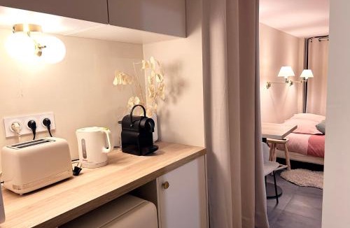 Morangis Bed & Breakfast | La Ferme Fanost - Chambres d'hôtes