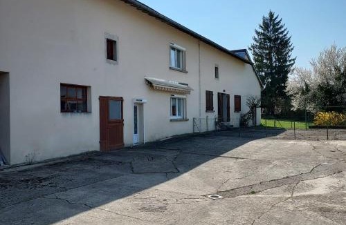 Arinthod House | La Ferme