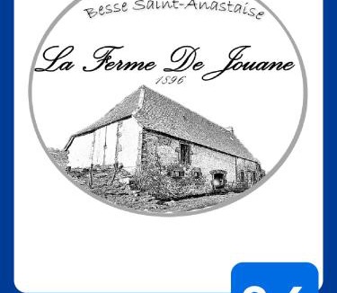 Besse-et-Saint-Anastaise House | La ferme de Jouane
