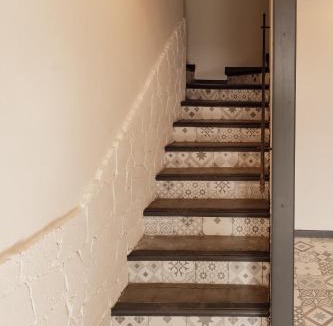 Entraigues-sur-la-Sorgue House | La ferme du 645