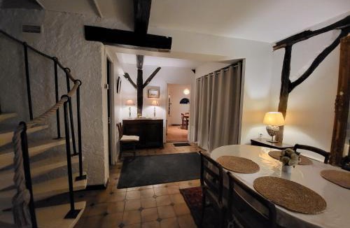 Normanville House | La Ferme