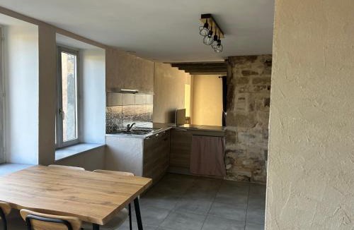 Roye Apartment | La Ferme