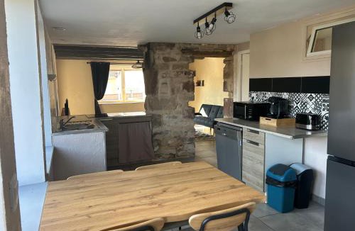 Roye Apartment | La Ferme