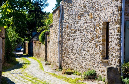 Saint Germain les Arpajon House | La ferme Du Vieux Moulin