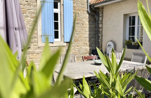Carly House | La Ferme" in the heart of an equestrian complex rental for 6 people possible