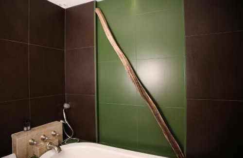 Ramatuelle Hotel | La Ferme Ladouceur