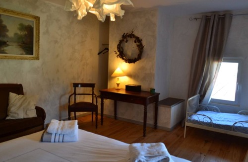 Courouvre House | La Ferme Pateli