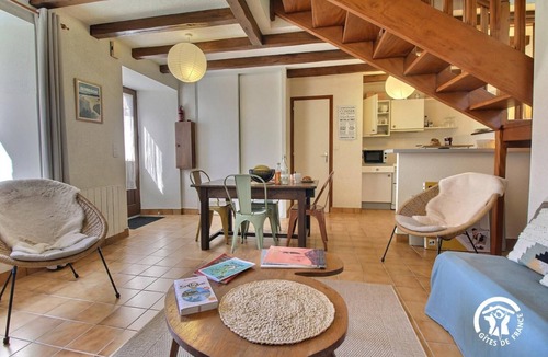 Pluvigner House | La Ferme rouge, le Chêne