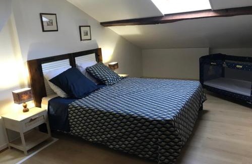 Savigny-Levescault House | La Fermette Aux Lamas