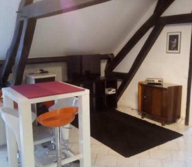 Villiers-Louis House | La Feuchelle