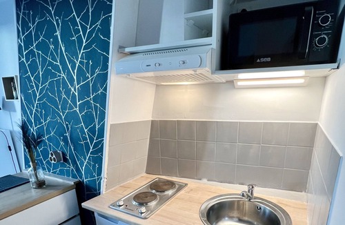 Barentin Apartment | La Feuille Dorée ★ Hyper-Centre ★ 15min Rouen