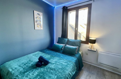 Barentin Apartment | La Feuille Dorée ★ Hyper-Centre ★ 15min Rouen